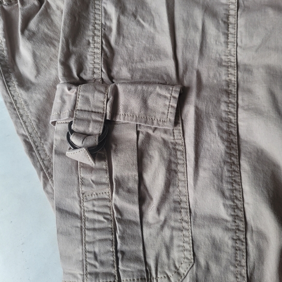 One beautiful unisexe pants From Garage - Picture 3 of 10